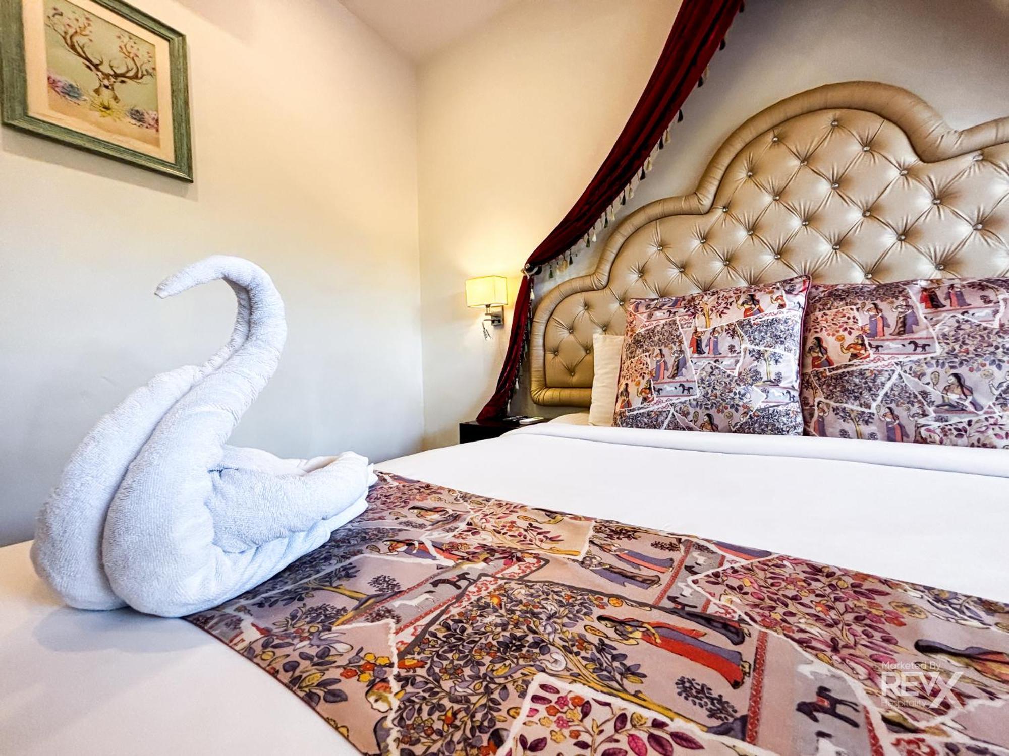 The Neeraj River Forest Resort Ayurvedic Wellness Center Ришикеш Экстерьер фото