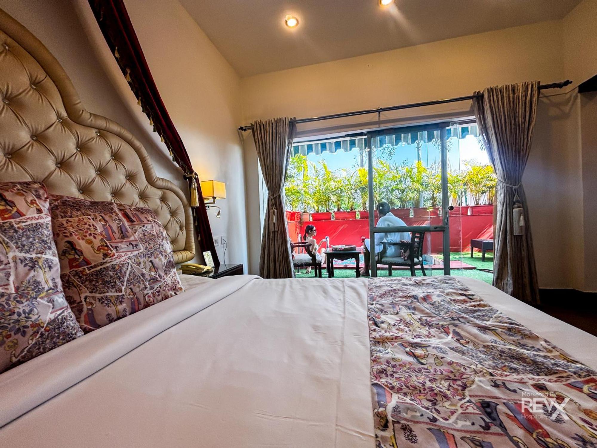 The Neeraj River Forest Resort Ayurvedic Wellness Center Ришикеш Экстерьер фото